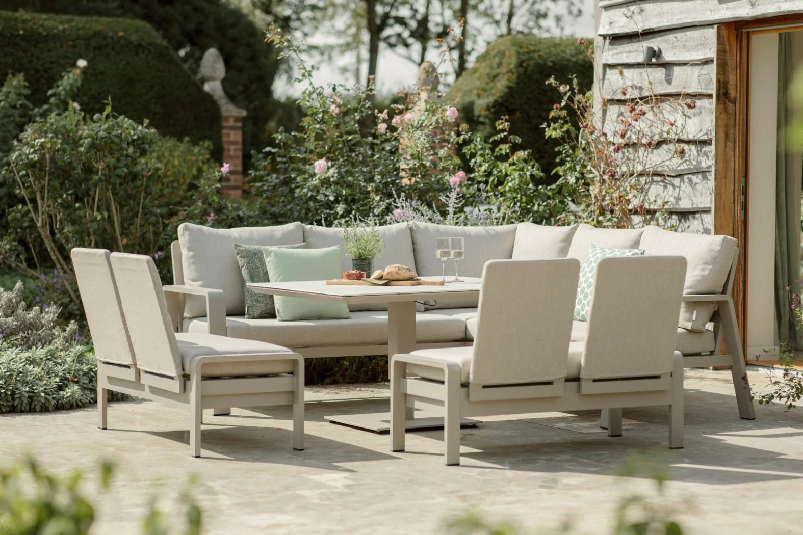 LATTE PRAGUE SQUARE SOFA & ADJUSTABLE TABLE SET